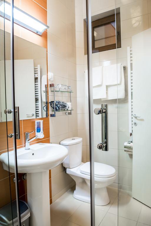 B&B Posejdon Sremska Mitrovica Værelse billede